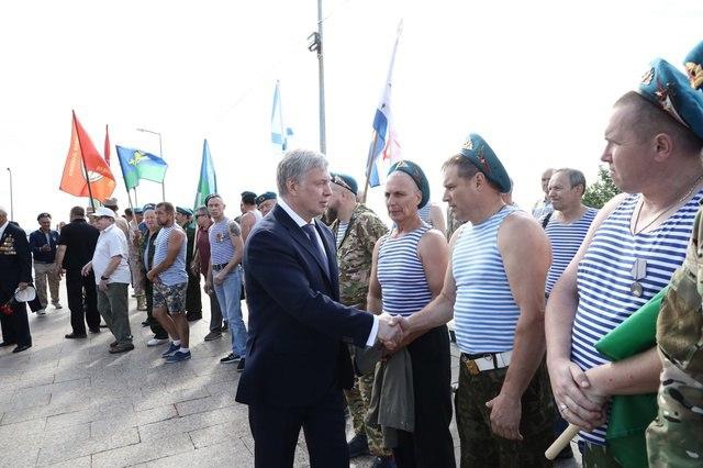 Алексей Русских в День ВДВ передал на СВО очередную партию гуманитарного груза